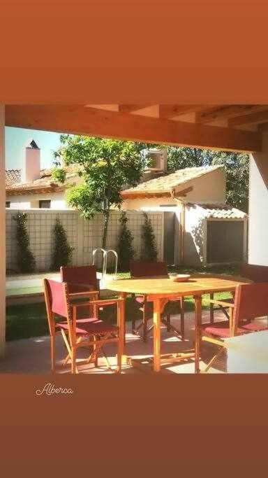 La Alberca Casa Con Jardin Y Piscina Βίλα Tenzuela Εξωτερικό φωτογραφία